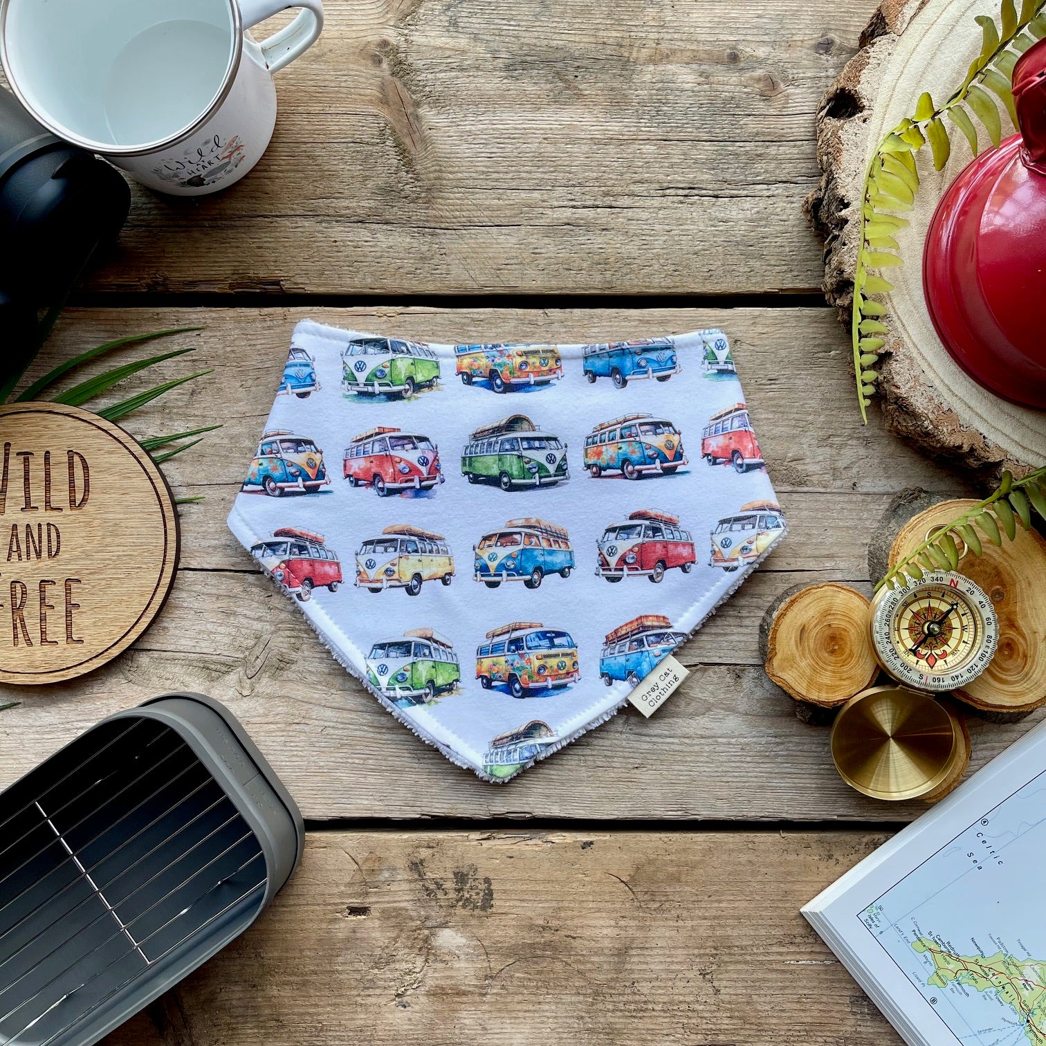 Camper Dribble Bib